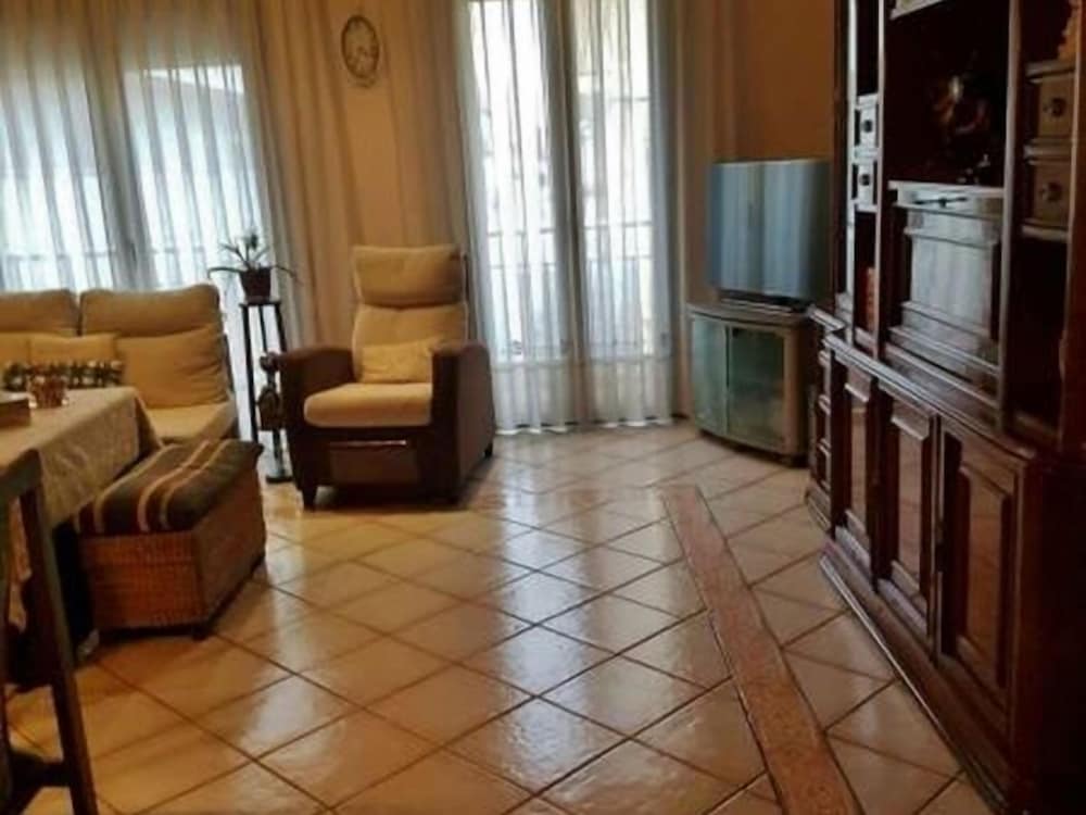 Casa De La Creu view 5