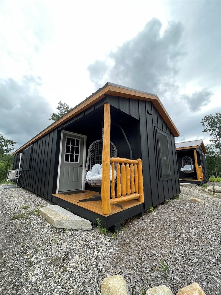 Nuthatch Limit 4 2 Bedroom Cabin