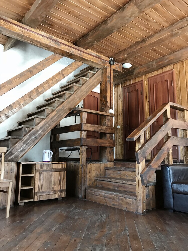 Vysokoe Club Hotel