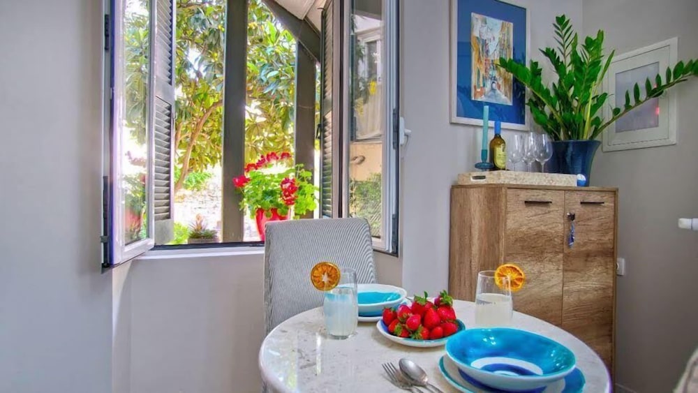 Indigo Apartment by Corfuescapes