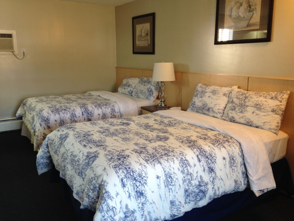 Silver Crest Lodge