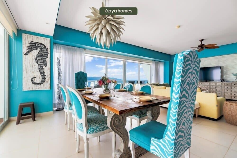 Oceanview 3BR Apt With Beach Access - Pools - Gym