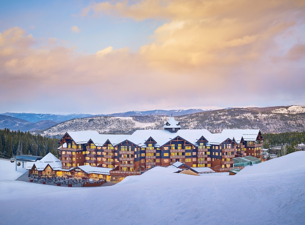 Luxury 1 Bedroom Condo with Slopeside View 1 Condo view 3