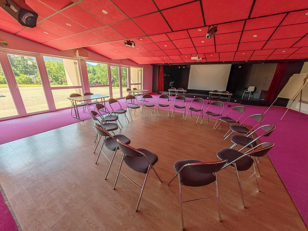 meeting & event spaces