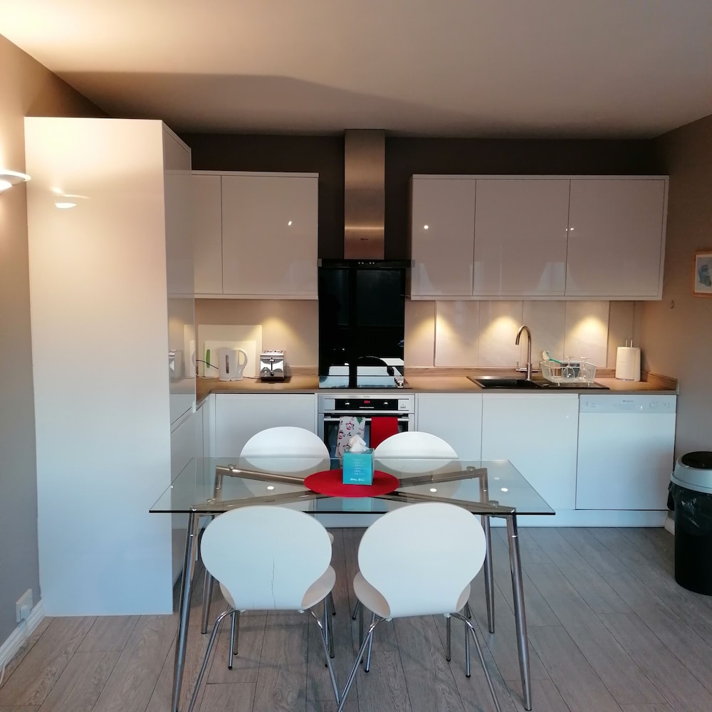 Beautiful and Modern Apartment in North London
