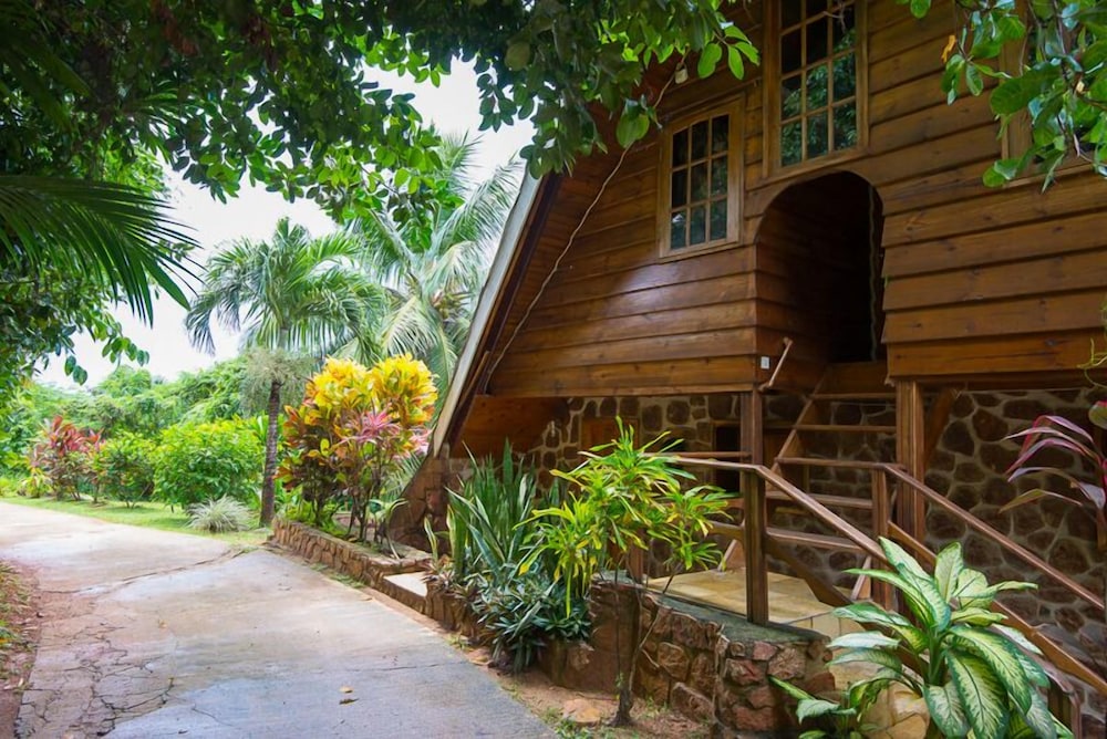 Colibri Guest House
