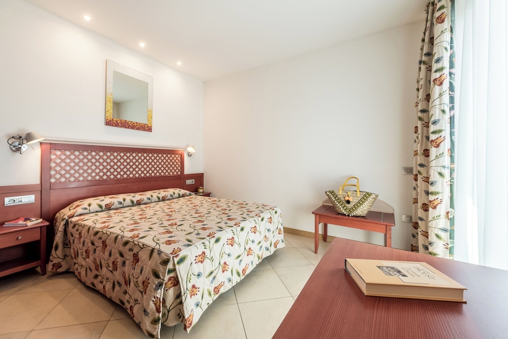 Katja Hotel