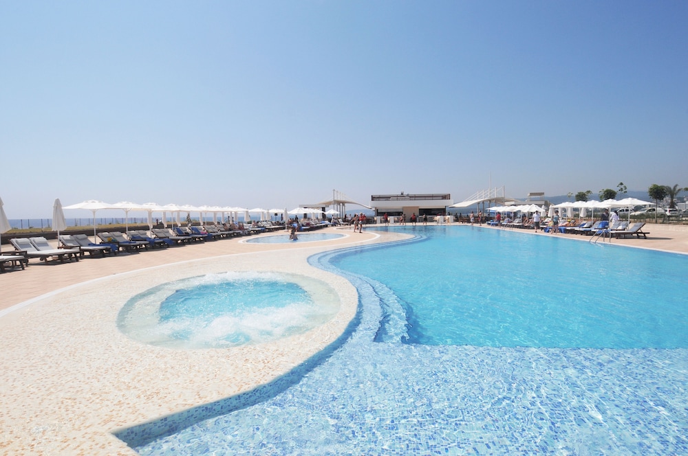 Gold Island Selected Hotel
