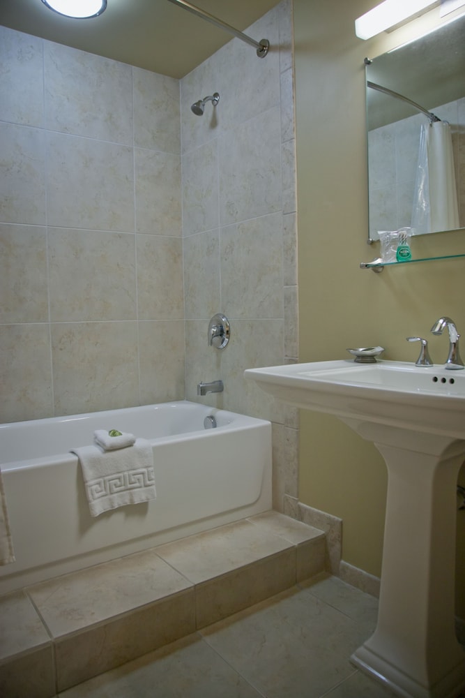 Corpus Christi Vacations - V Boutique Hotel - Property Image 5