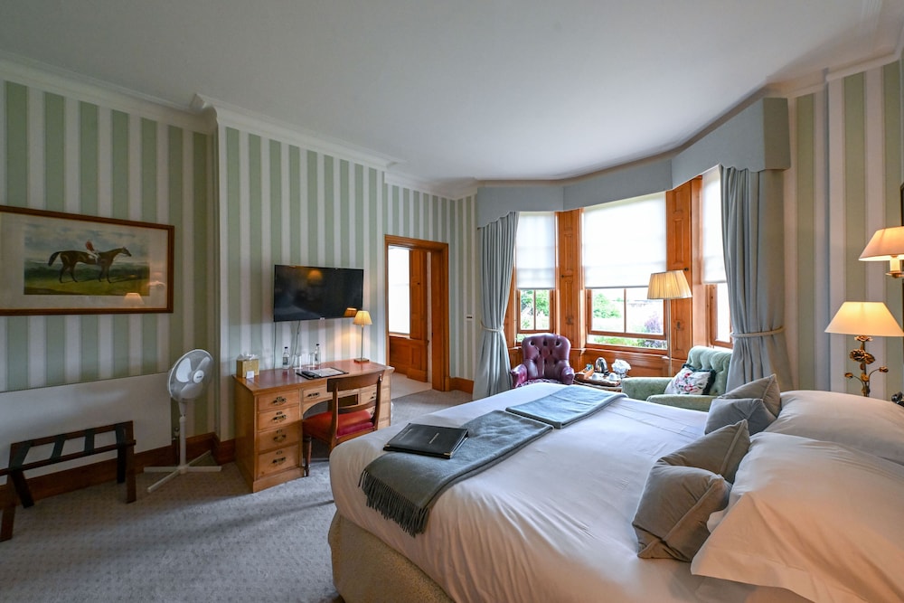 Newmarket Vacations - The Jockey Club Rooms - Property Image 46