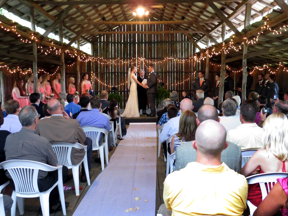 Monterey Vacations - Garden Inn Bed  Breakfast at Bee Rock - Property Image 9