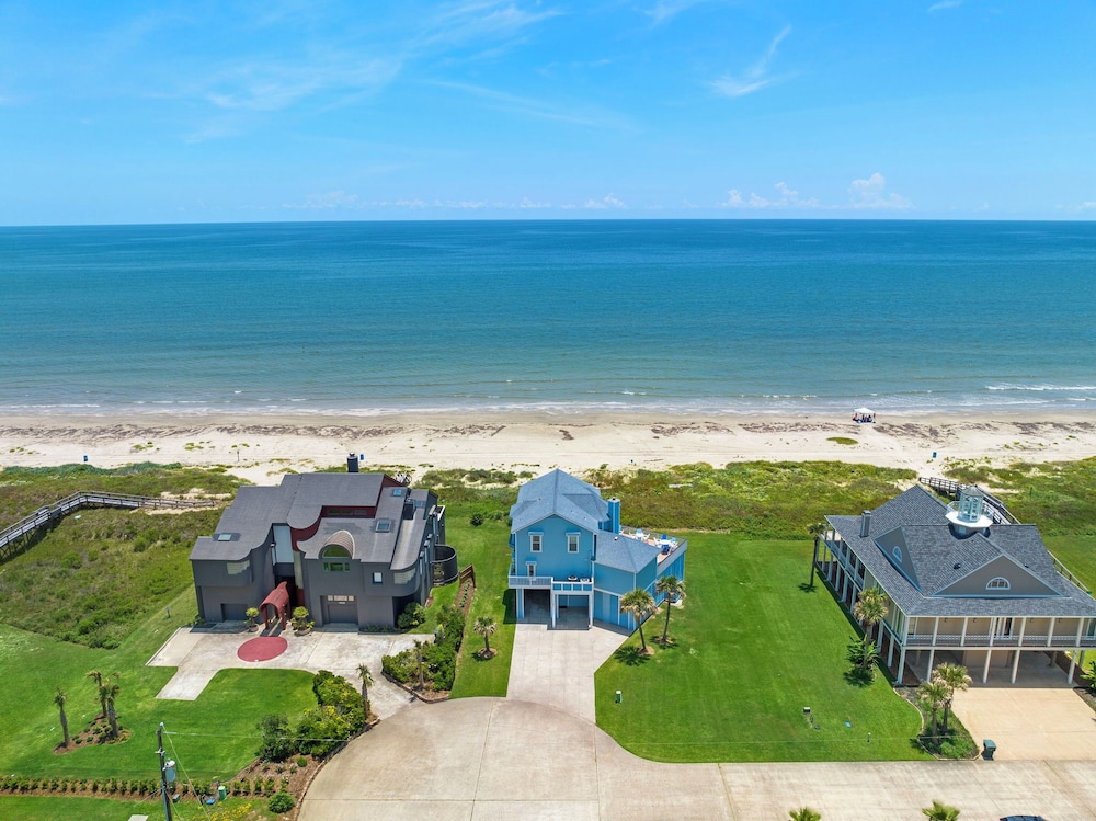 Life's A Beach by Ryson Vacation Rentals