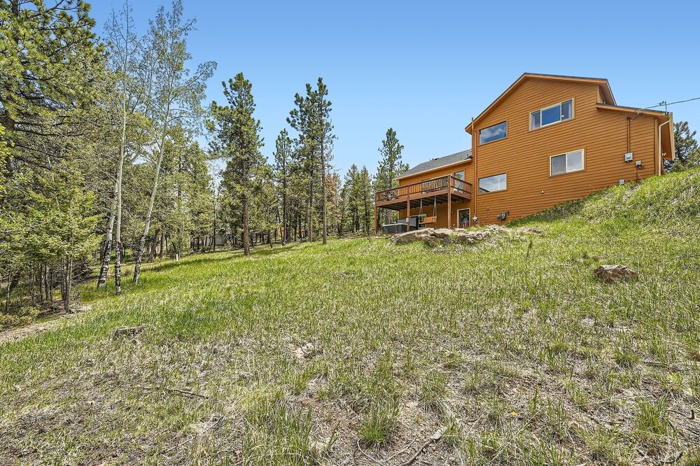 Pine Cabin 3 Bedroom Home