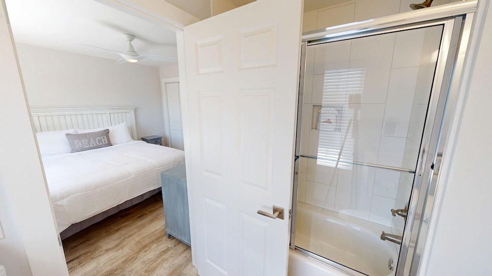Spf 98 2 Bedroom Townhouse