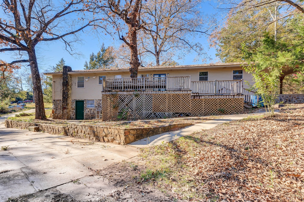 Comfortable Alabama Apartment: Pets Welcome! view 4