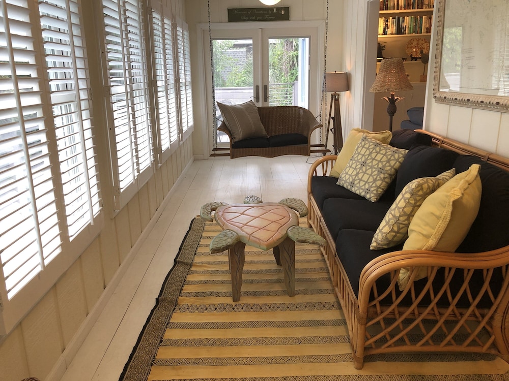 Cumberland Cottage 4 Bedroom Home