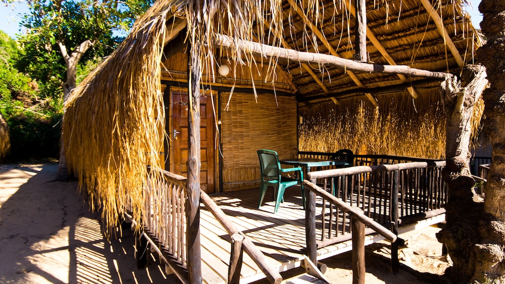 Casa Barry Beach Lodge