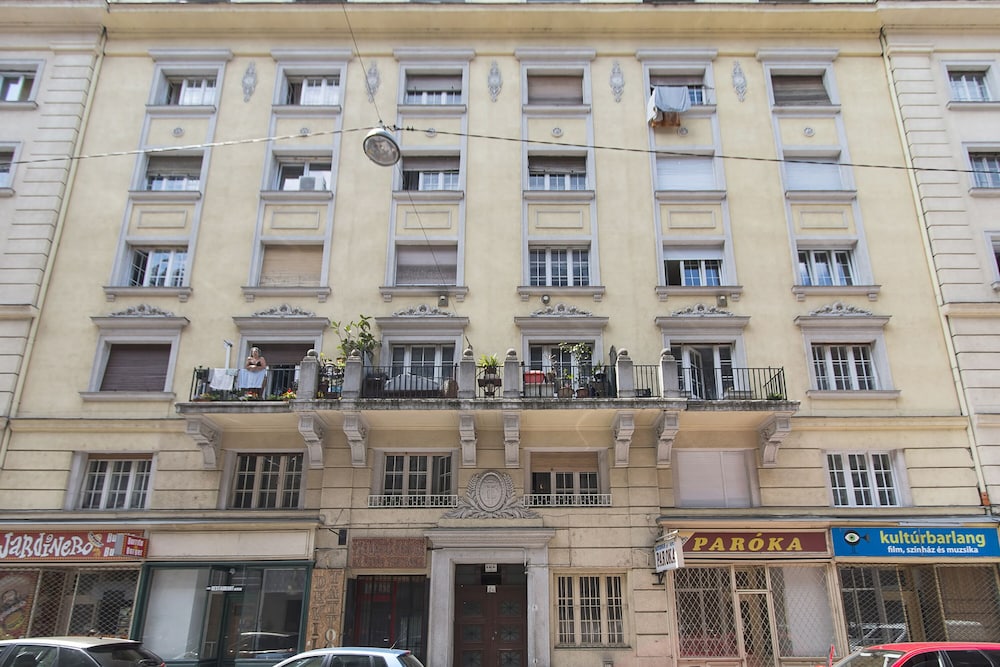 Real Apartments Kertész II.