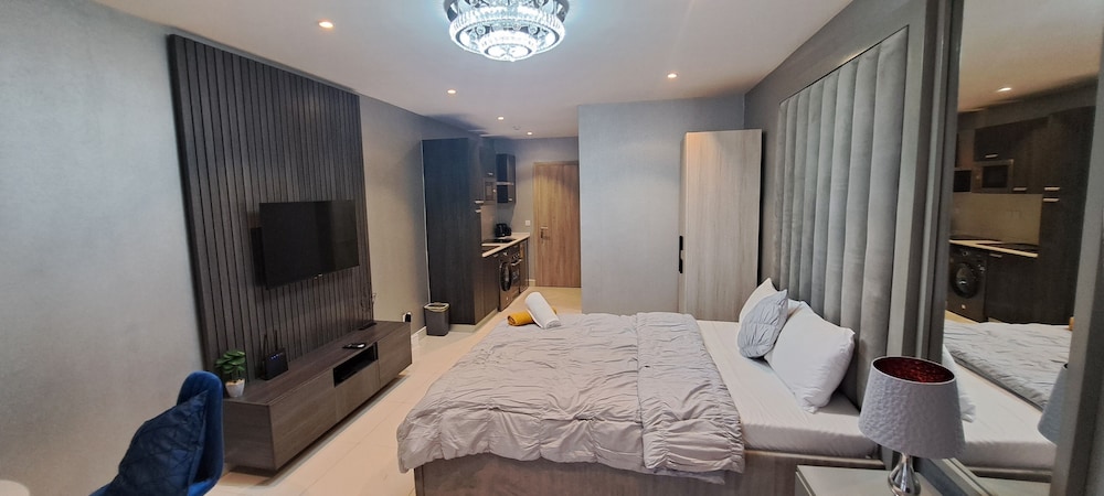 The Lennox Abode view 5