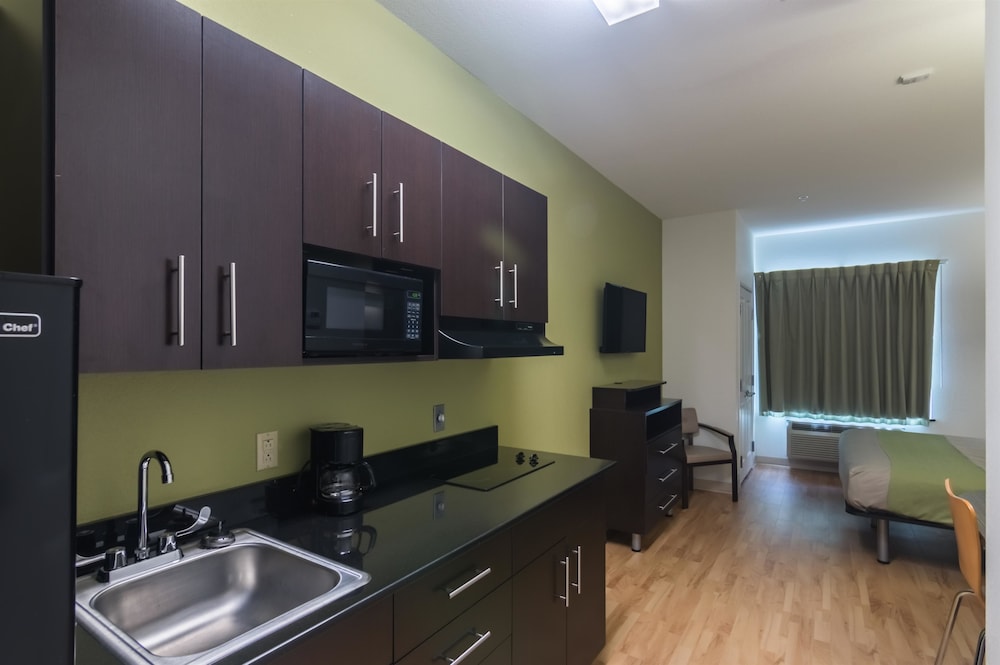 Days Inn & Suites by Wyndham Colorado City/I-20