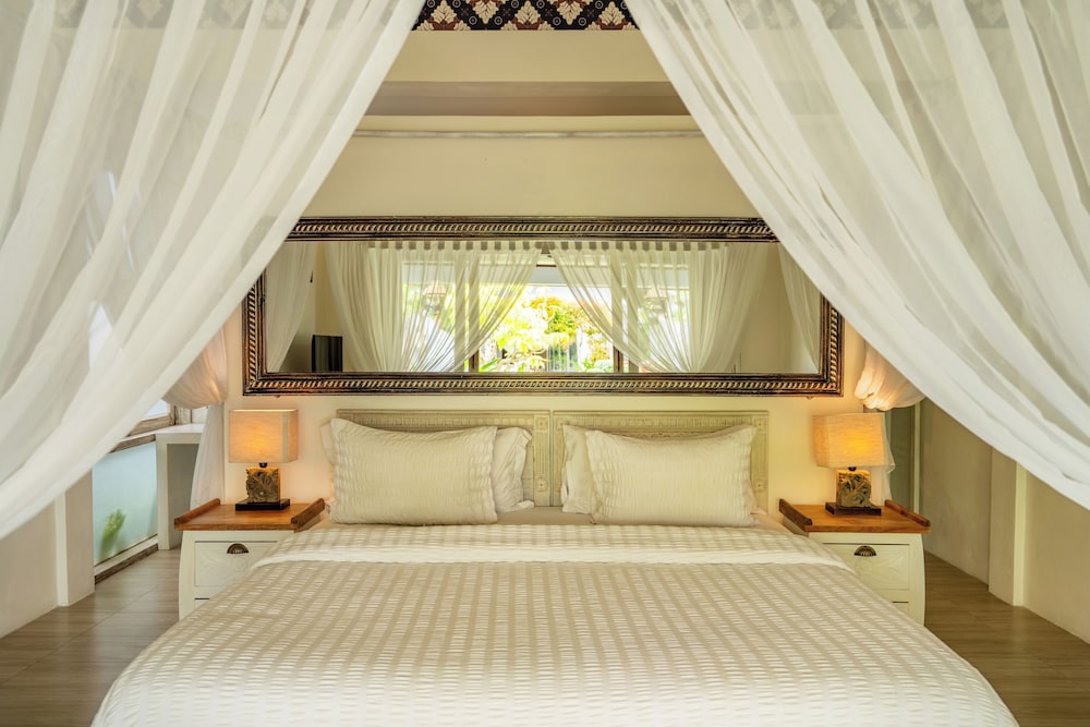 Luxury Aliya Villa by Betterplace