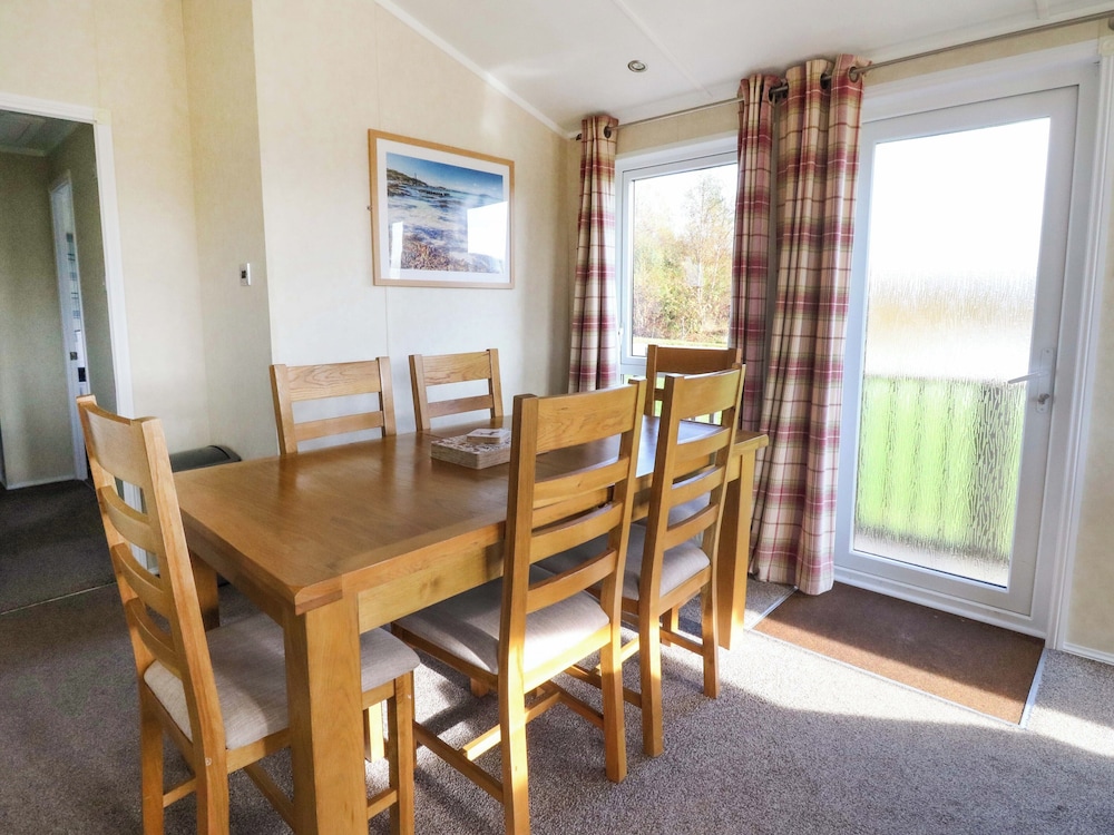Crathie Lodge