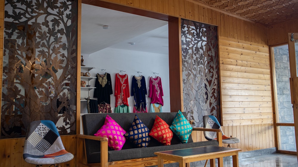 lounge