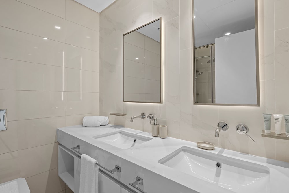2BR Escape in Beach Vista