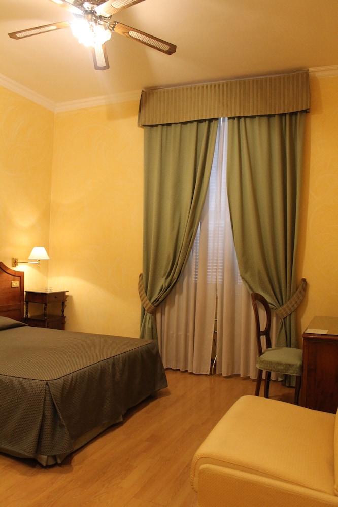 Hotel Fiori-4