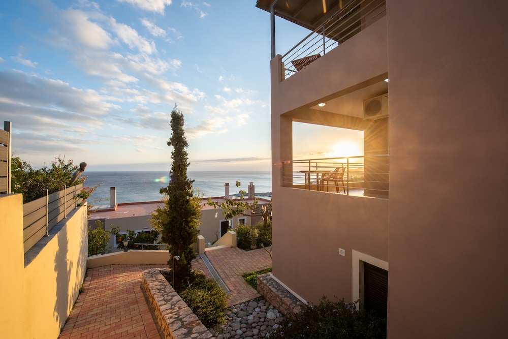 Portela Suites Kastri