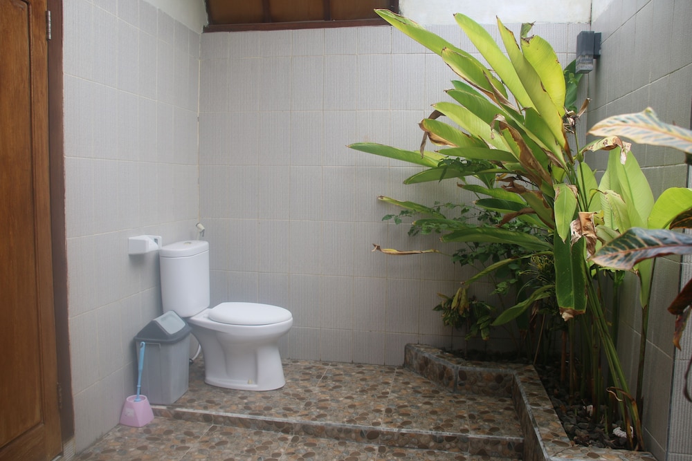 Pelangi Cottages and Restaurant