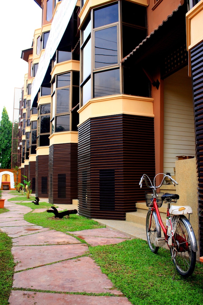 Villa San Pee Seua