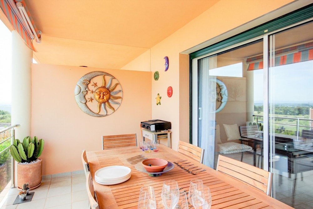 Duplex Apartment in Palau-saverdera