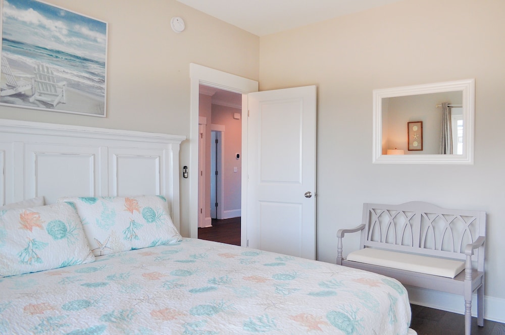 Family Tides by Topsail Realty