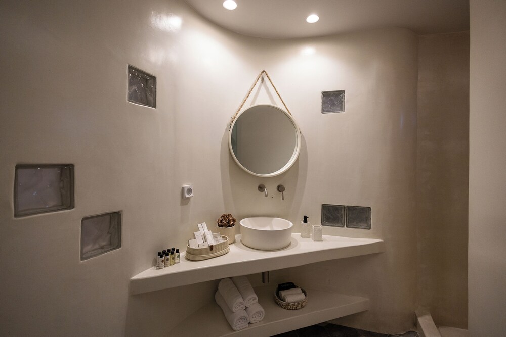 Niabelon Suites
