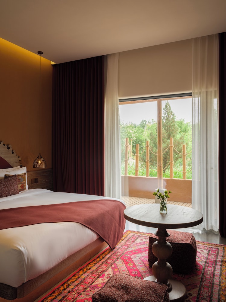 Rizamat Manor Bed&Breakfast