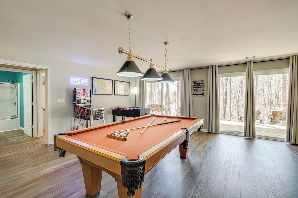 Fish, Boat & Hike: Lakefront Home w/ Game Room!