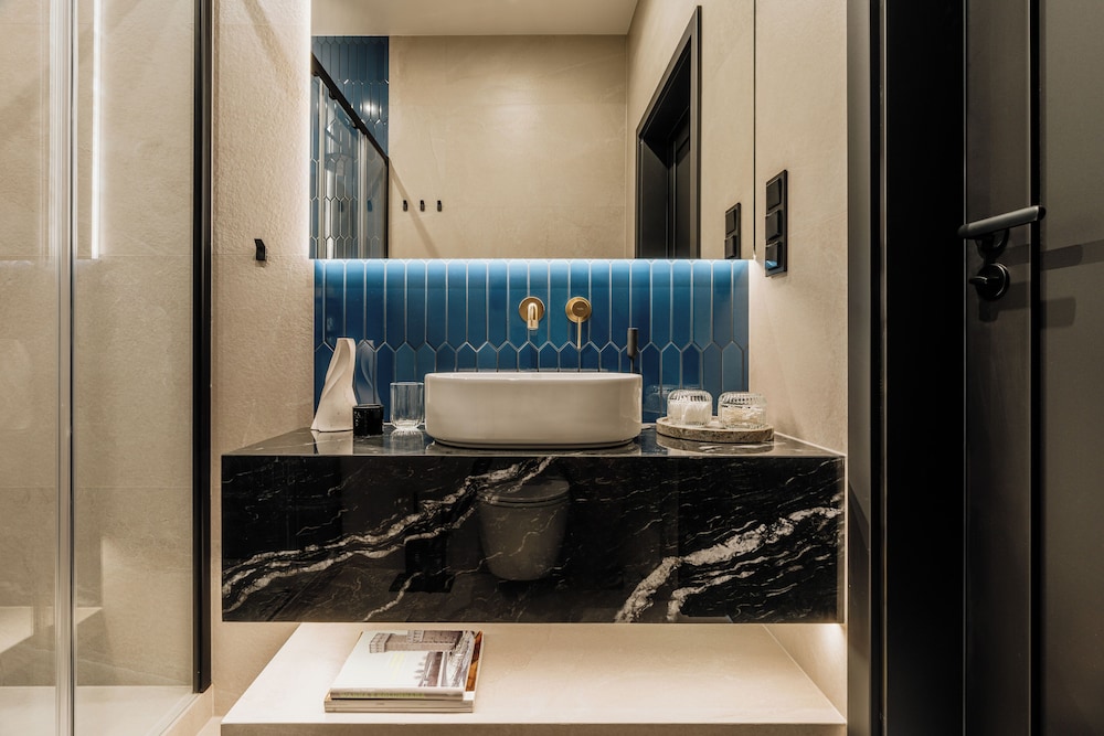 Azure Palace - Loft Affair Collection