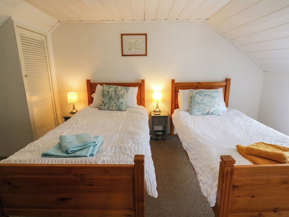 Panteg Cottage, Newport