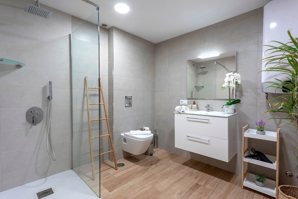 Cozy Apartment in M Laga Center Duquesa de Parcent