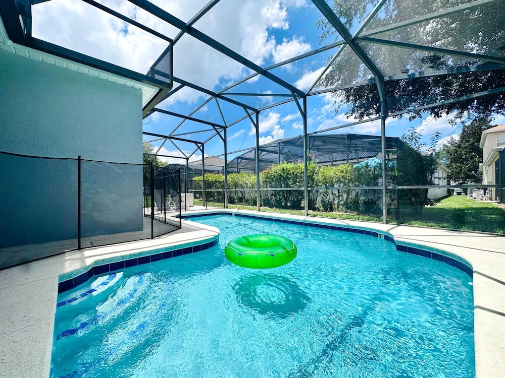 Disney Hideaway Villa Sleeps 9 4Bd Home With Pool