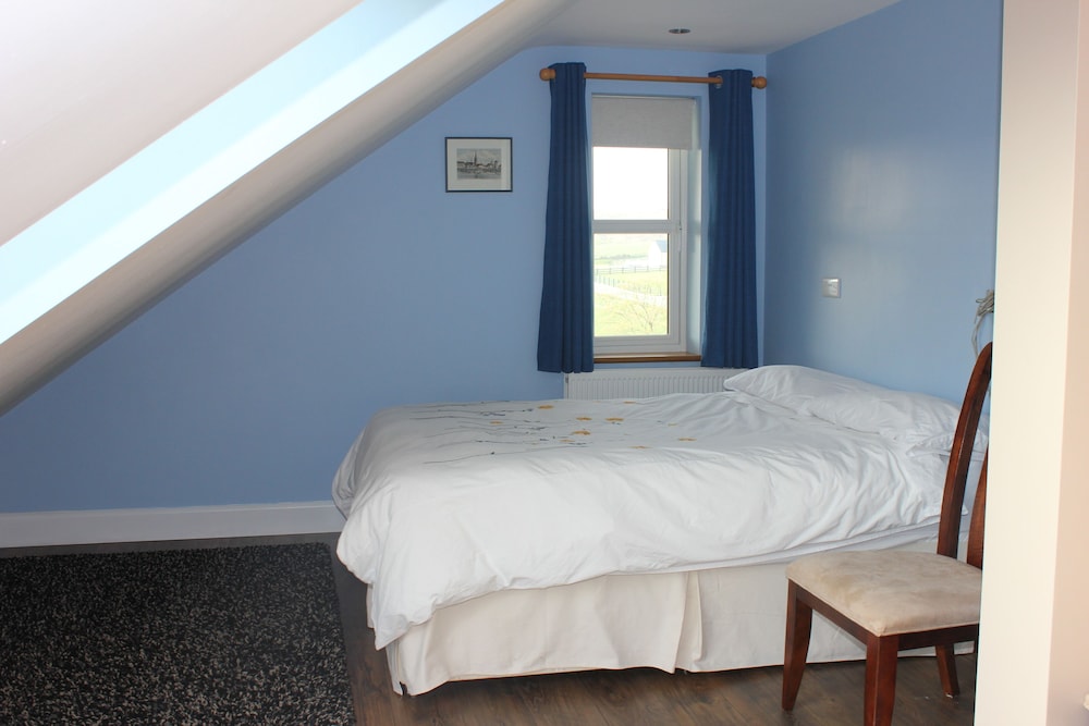 Leaghan Self Catering view 3
