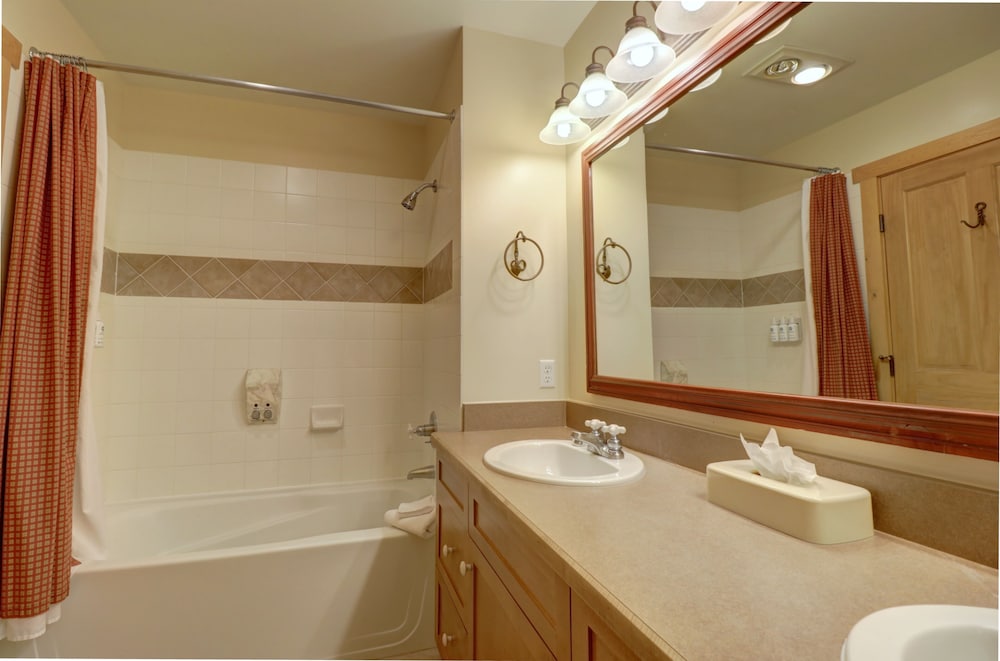 SkyRun Vacation Condos Copper Mountain Resort