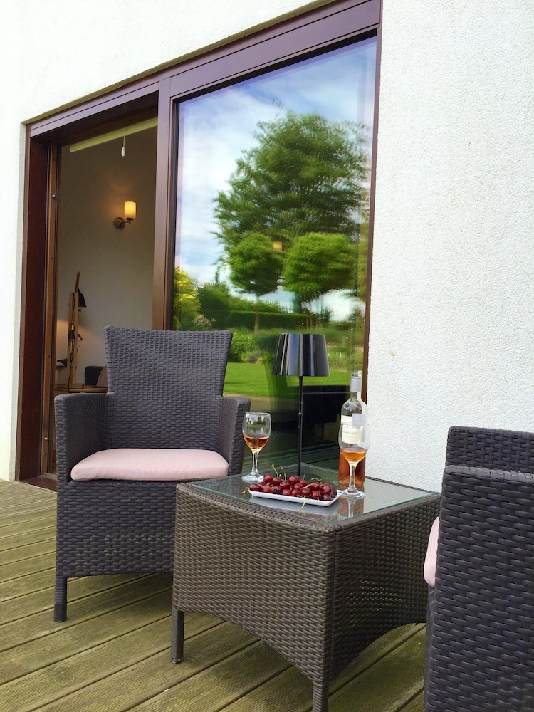 Sherborne Vacations - The Eco-Flat - Property Image 3