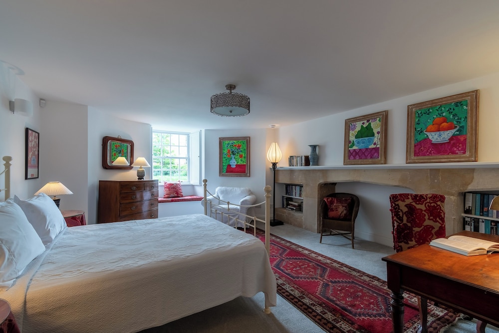 Somerset House - Charming Period 1BD view 5