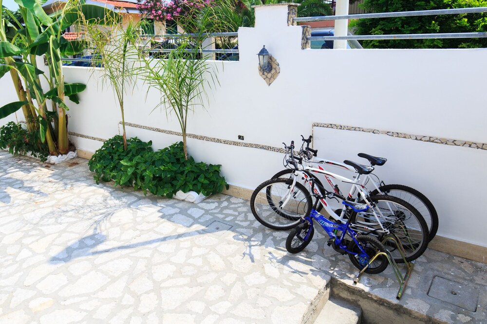 Villa Paglianiti - Your Family Residence