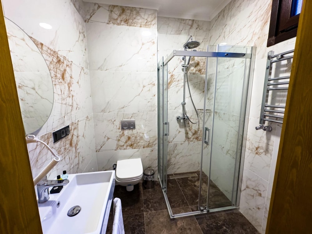 Elmira Pera Otel Spa - Image 37