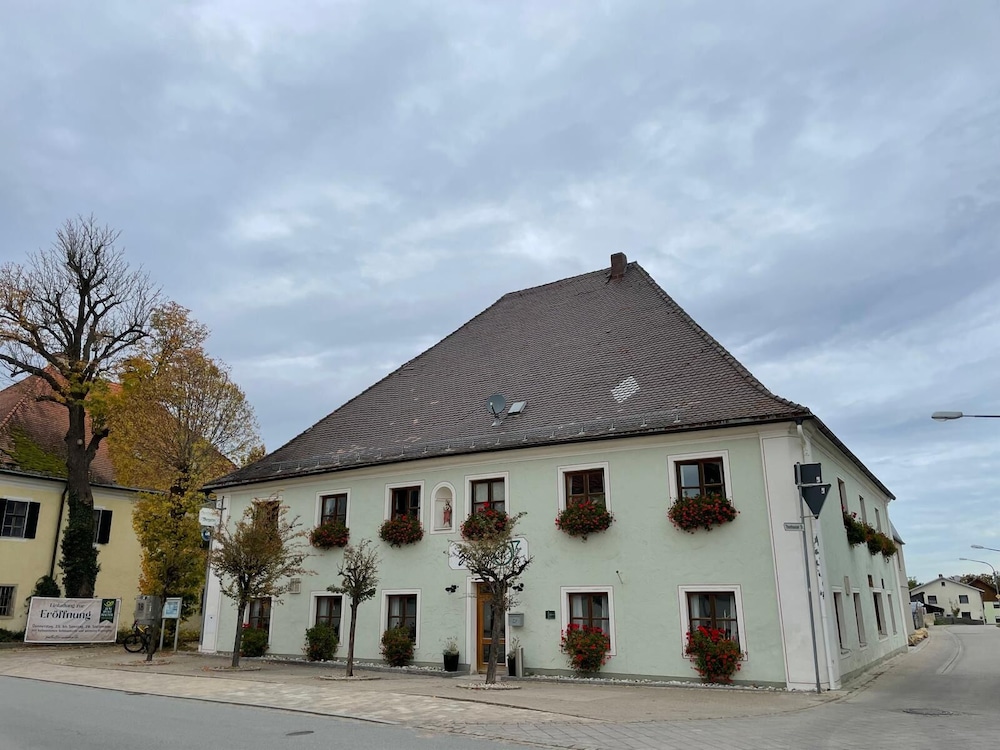 Zum Posthalter