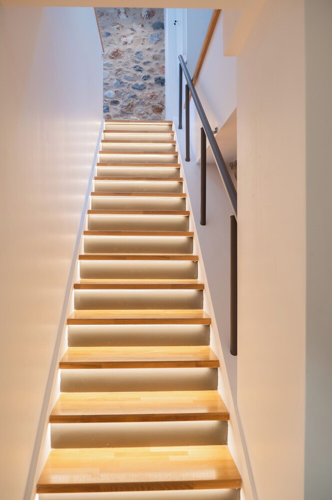Cardamilia Suites