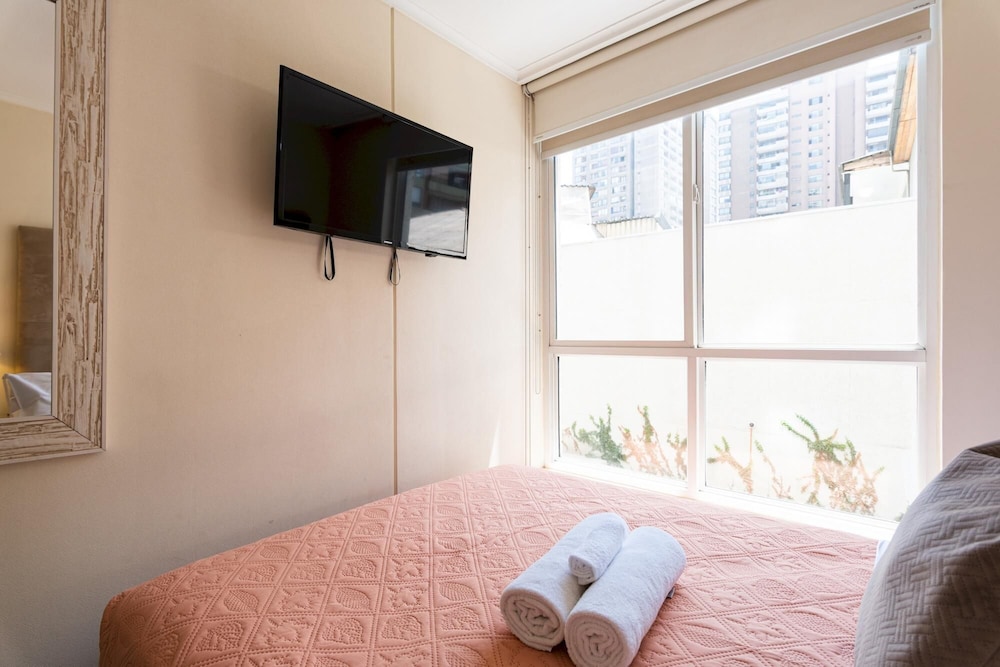 Urban Bright - 2BR TV Wifi Metro